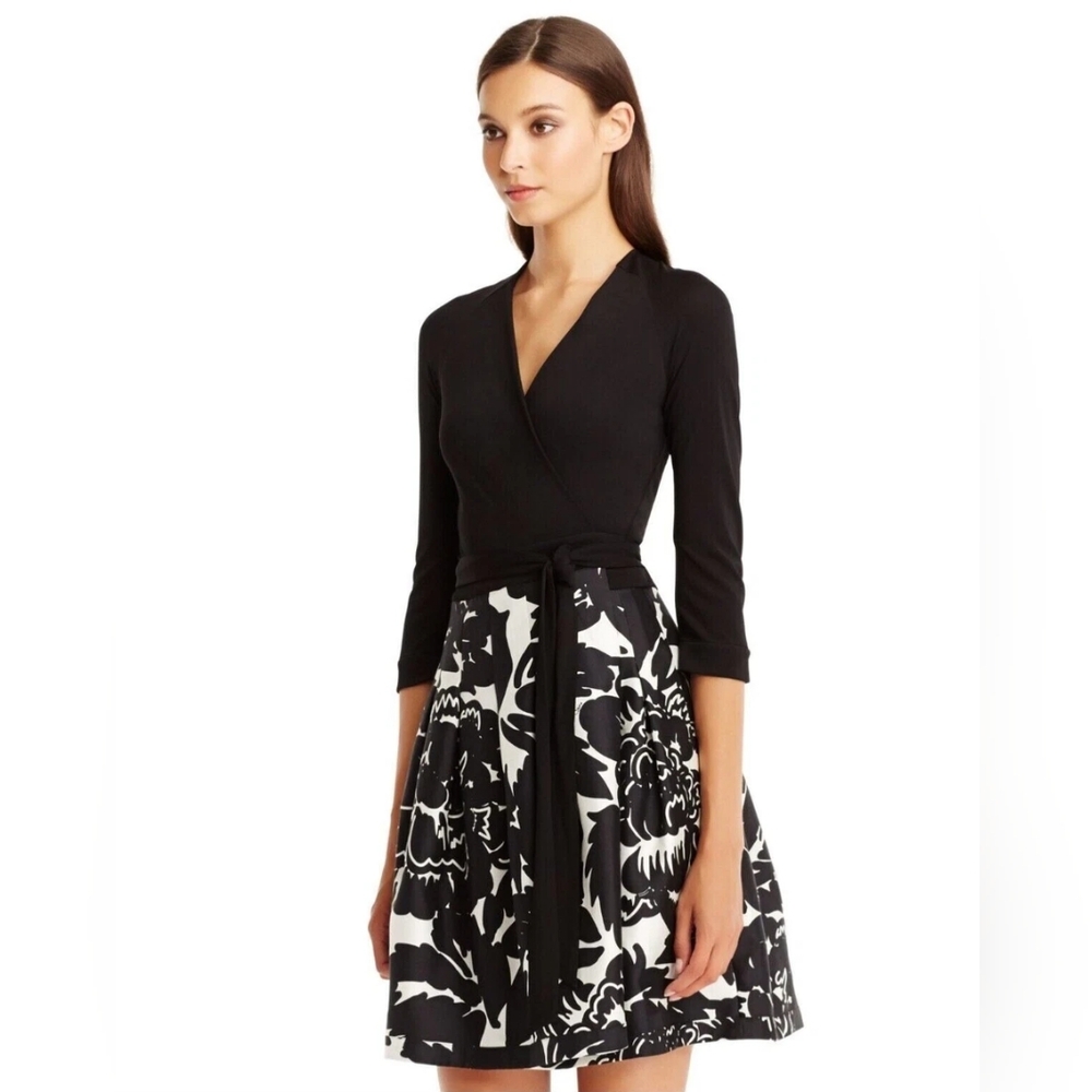 Diane Von Furstenberg Jewel Black & White Floral Silk Cotton Wrap Dress 4